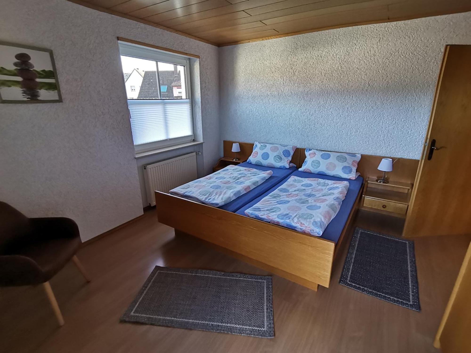 Ferienwohnungen 'Blick Zur Madonna' Fischbach bei Dahn Exterior photo